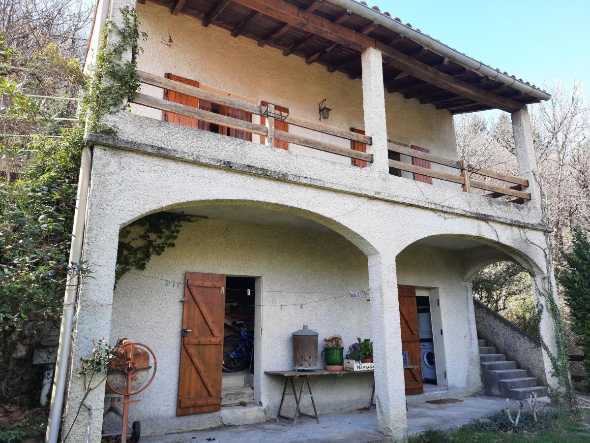 Maison De Famille Dans Les Cevennes Mandagout Exterior foto
